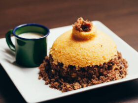 Stuffed Cornmeal Couscous with Beef Short Ribs: A Hearty Dinner 6 Cuscuz recheado com costela: a combinação perfeita para um jantar especial