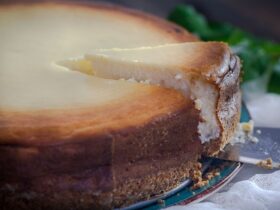 O bolo mais molhadinho que você já viu, uma receita incrível de bolo mole