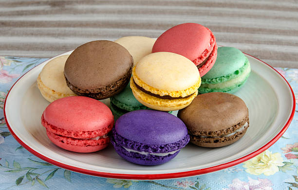 Easy Homemade Macarons Recipe: Step-by-Step Guide 1 Aprenda a fazer macarons caseiros de forma fácil e rápida