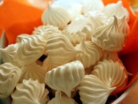 Easy Homemade Meringue Cookies Recipe 15 Aprenda a fazer suspiro caseiro de forma prática