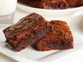 Easy Brownie Recipe: Bake a Fudgy Dessert in 30 Minutes 15 Aprenda a preparar um brownie fácil e saboroso em apenas 30 minutos
