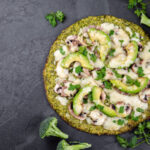 Pizza de brócolis super saudável