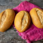 Saiba como fazer um maravilhoso pão francês na air fryer