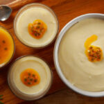 Uma sobremesa refrescante, surpreenda a todos com esse mousse de maracujá delicioso