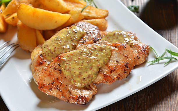 Almoço suculento: Filé frango ao molho mostarda, saiba como fazer 1 Almoço suculento: Filé frango ao molho mostarda, saiba como fazer