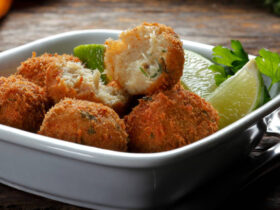 Delicious Cod Croquettes for Easter: Learn the Recipe 15 Delicioso croquete de bacalhau para a páscoa. Aprenda a receita