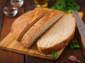 Easy Oat Flour Bread Recipe: A Healthy Breakfast Favorite 6 Mais uma versão de pão de farinha de aveia, para variar seu café da manhã