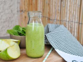 Smoothie pré-treino, saboroso e cheio de energia e nutrientes