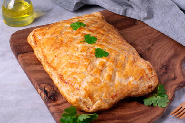 Learn How to Make a Delicious Chicken Puff Pastry 1 Aprenda a preparar um delicioso folhado de frango