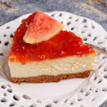 Delícia de cheesecake romeu e julieta