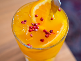 Special Mother's Day Drink: Honey Gin Cocktail 6 Drink especial para o dia das mães: Drink de mel