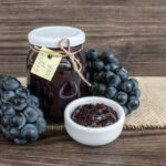Geleia de uva roxa, feita com apenas três ingredientes