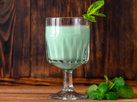 Mousse de menta, delicioso e refrescante. Saiba como preparar essa delícia