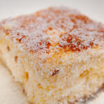 O bolo mais levinho que você vai ver. Bolo de maizena com coco