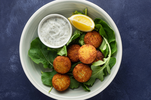 Falafel Vegano: Um prato fácil e clássico 1 Falafel Vegano: Um prato fácil e clássico