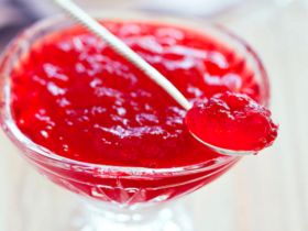 Refreshing Sugar-Free Hibiscus Jelly (Anti-Inflammatory Dessert) 9 Gelatina de Hibisco - Uma Sobremesa Anti-Inflamatória e Deliciosa