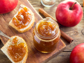 Homemade Apple Jam: The Perfect Touch for Your Breakfast 15 Geleia de maçã caseira. O toque especial que faltava no seu café da manhã