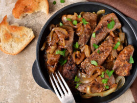Classic Liver and Onions Recipe: A Flavor Explosion 6 Receita de Fígado Acebolado: Uma Explosão de Sabores