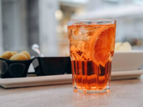 Homemade Orange Liqueur Recipe Everyone Will Beg For 9 Todo mundo vai te pedir a receita desse licor de laranja caseiro