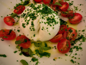 Tomate Confit com Molho Pesto e Burrata. Simplesmente Irresistível 9 Tomate Confit com Molho Pesto e Burrata. Simplesmente Irresistível