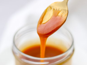 Calda de Caramelo no Micro-ondas: Acompanhamento Perfeito para Sobremesas