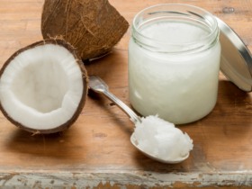How to Make Homemade Coconut Oil: A Simple & Budget-Friendly Recipe 24 Faça seu Próprio Óleo de Coco Caseiro - Receita Simples e Econômica