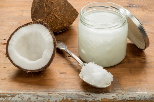 How to Make Homemade Coconut Oil: A Simple & Budget-Friendly Recipe 1 Faça seu Próprio Óleo de Coco Caseiro - Receita Simples e Econômica