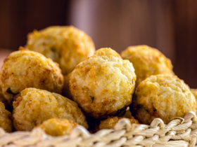 Bolinho de Arroz com Batata: Imperdível para Todos os Paladares 12 Bolinho de Arroz com Batata: Imperdível para Todos os Paladares