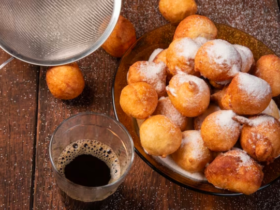 Grandma's Bolinhos de Chuva: A Cozy Brazilian Classic 12 Bolinho de Chuva da Vovó: Receita deliciosa e aconchegante