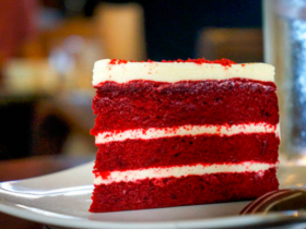 The Ultimate Red Velvet Cake: The Secret to a Perfect Bake 9 Bolo Red Velvet: O Segredo para um Bolo Maravilhoso