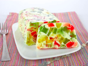 Gelatina Colorida Mosaico - Sobremesa para Todas as Ocasiões