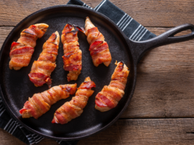 Bacon-Wrapped Chicken Medallions: Easy & Delicious Recipe 15 Medalhão de Frango Enroladinho no Bacon. Experimente e se apaixone