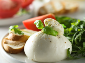 Burrata Italiana Artesanal: Delícia Cremosa Feita do Zero