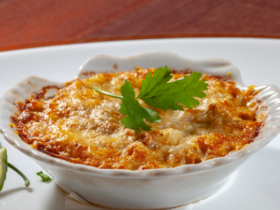 Frango Desfiado à Parmegiana - Inove na cozinha
