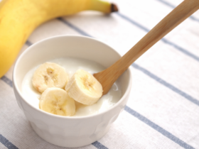 Easy Homemade Banana Yogurt Recipe 21 Iogurte Caseiro de Banana. Saudável e muito fácil
