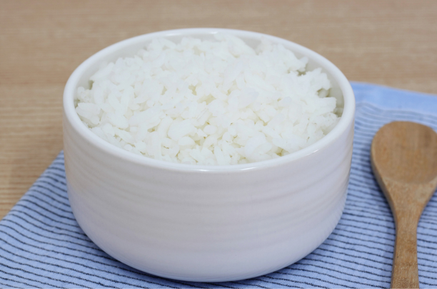 Easy Microwave Rice: A Quick Way to Prepare Perfect Rice 1 Arroz de Micro-ondas: Um Jeito Rápido de Preparar Arroz
