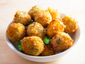 Rice and Ground Beef Fritters: The Best Way to Use Leftovers 18 Bolinho de Arroz com Carne Moída. Aproveite as sobras