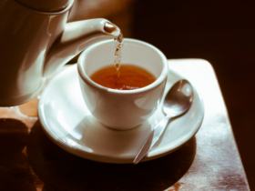 Revitalizing Herbal Tea for Women's Health 24 Chá Revigorante para a saúde feminina