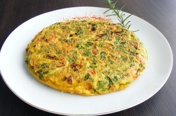 Easy Air Fryer Omelet: A Quick & Healthy Breakfast Solution 1 Omelete Simples Na AirFryer: Delícia Rápida para Seu Dia