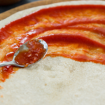 Receita de massa de pizza tradicional muito fácil