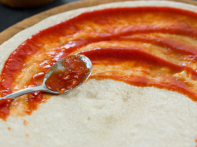 Receita de massa de pizza tradicional muito fácil