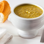 Receita de sopa de ervilha caipira. Você vai amar