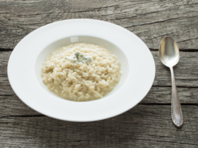 Risoto Simples: Descubra os Truques para uma Delícia Cremosa 9 Risoto Simples: Descubra os Truques para uma Delícia Cremosa