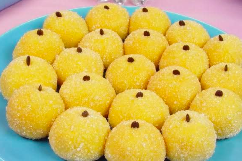 Beijinho de Coco Tradicional: Sabor de Infância 1 Beijinho de Coco Tradicional: Sabor de Infância