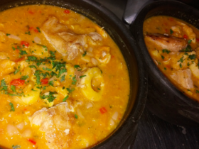 Deliciosa Feijoada de Frutos do Mar com Feijão Branco