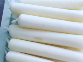 Creamy Coconut Ice Pops: A Refreshing Tropical Treat 15 Geladinho de Coco Cremoso: Delícia Gelada para Refrescar Seu Paladar