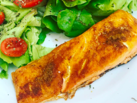 Salmão Grelhado na AirFryer: Uma Delícia de Praticidade