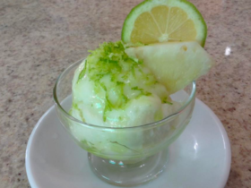 Sorvete de Limão Feito à Mão: Apenas 3 Ingredientes 12 Sorvete de Limão Feito à Mão: Apenas 3 Ingredientes