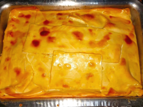 Torta de Frango com Massa de Pastel: Cremosa e Irresistível 21 Torta de Frango com Massa de Pastel: Cremosa e Irresistível