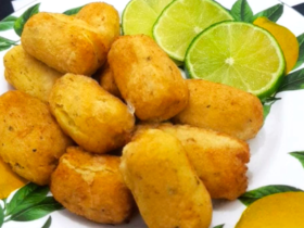 Bolinho de Bacalhau com Batata: Você vai se surpreender 9 Bolinho de Bacalhau com Batata - Você vai se surpreender